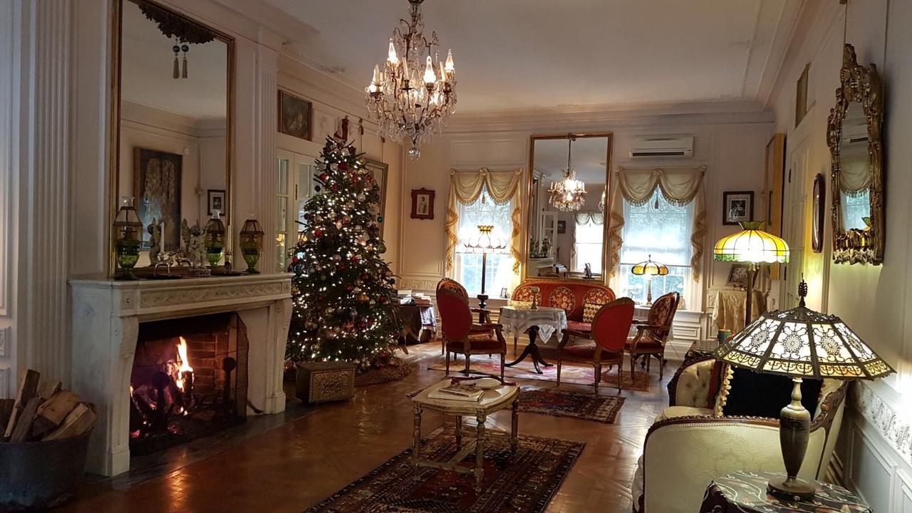 The Melange Inn Хендерсънвил Екстериор снимка