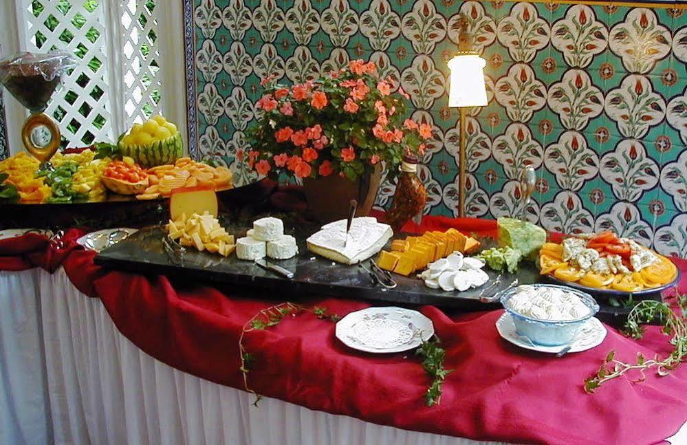 The Melange Inn Хендерсънвил Екстериор снимка
