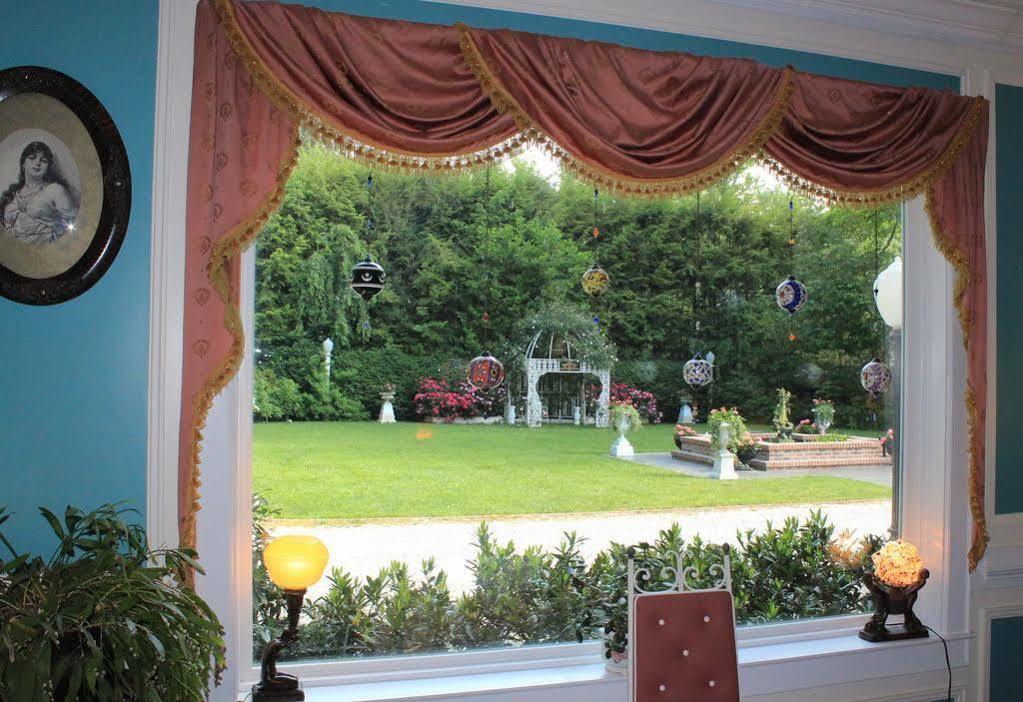 The Melange Inn Хендерсънвил Екстериор снимка